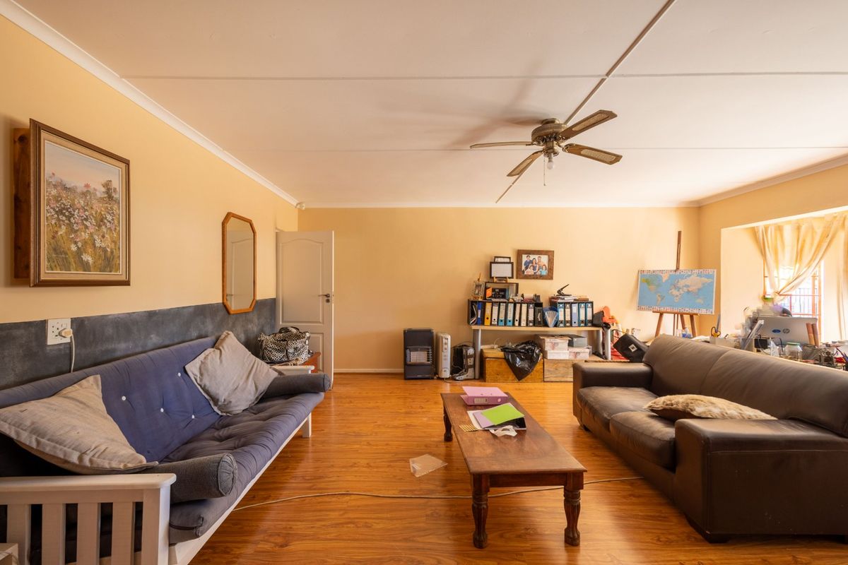 Contemporary Coastal Living in Plettenberg Bay – Beautiful 3-Bed Home for Sale - Photo 3