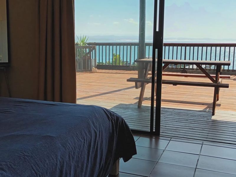 One-Bedroom Flat • Fully Furnished • Sea Views for Days - Photo 5