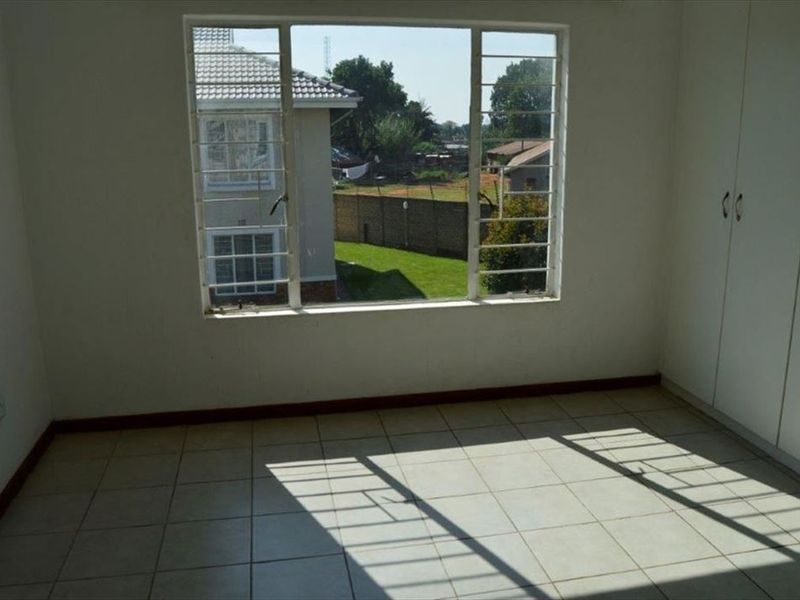 Property Feature Summary - Photo 3