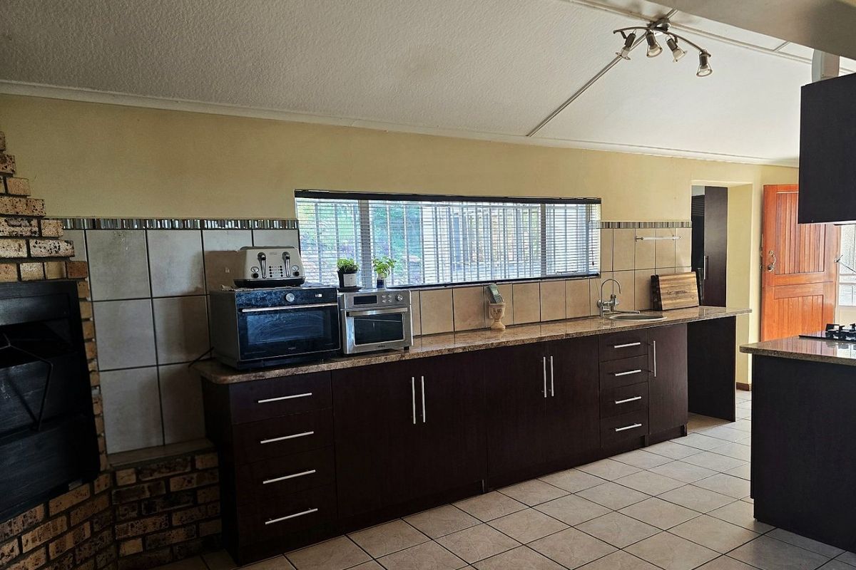 Exclusive Lifestyle Property for Sale in Keimoes, Northern Cape - Photo 5