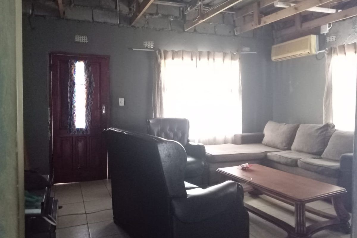 0 Bed House in Esikhawini for Sale - Photo 5