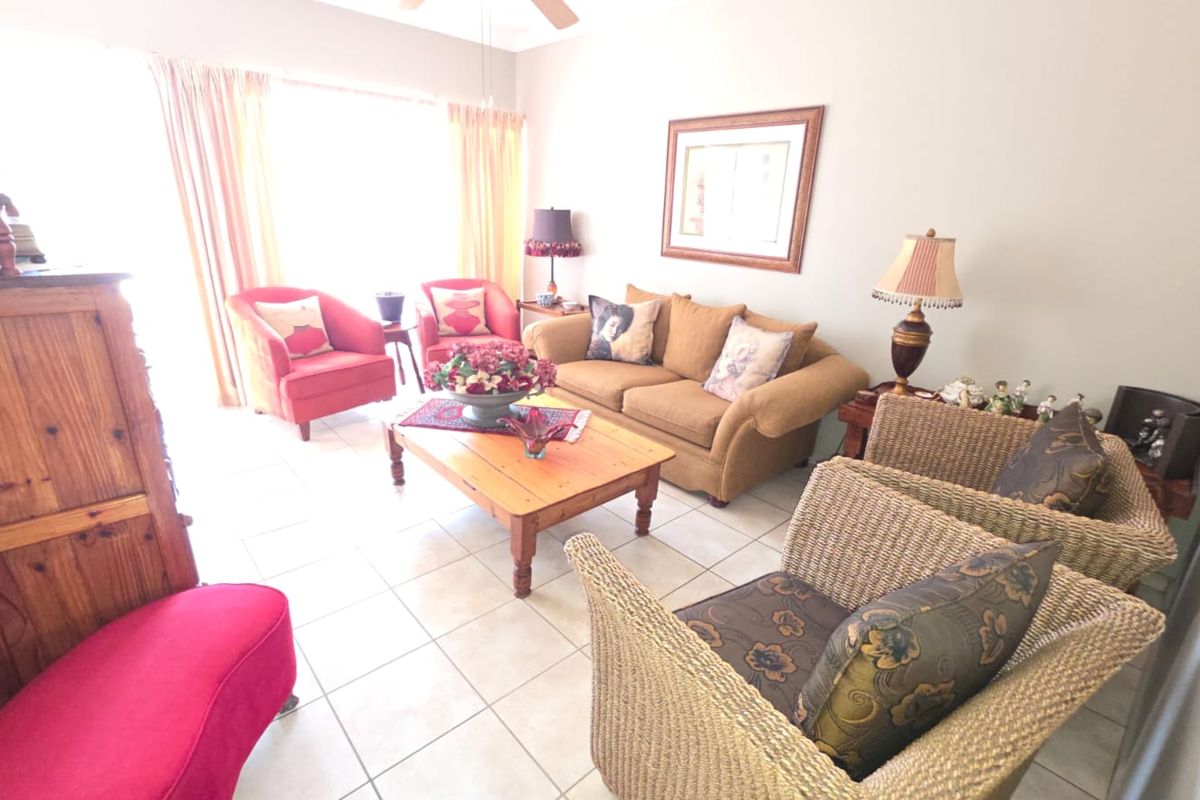 1 Bedroom Apartment / Flat For Sale in Flamwood - Photo 5