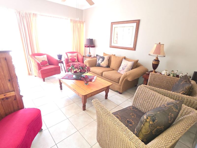 1 Bedroom Apartment / Flat For Sale in Flamwood - Photo 5