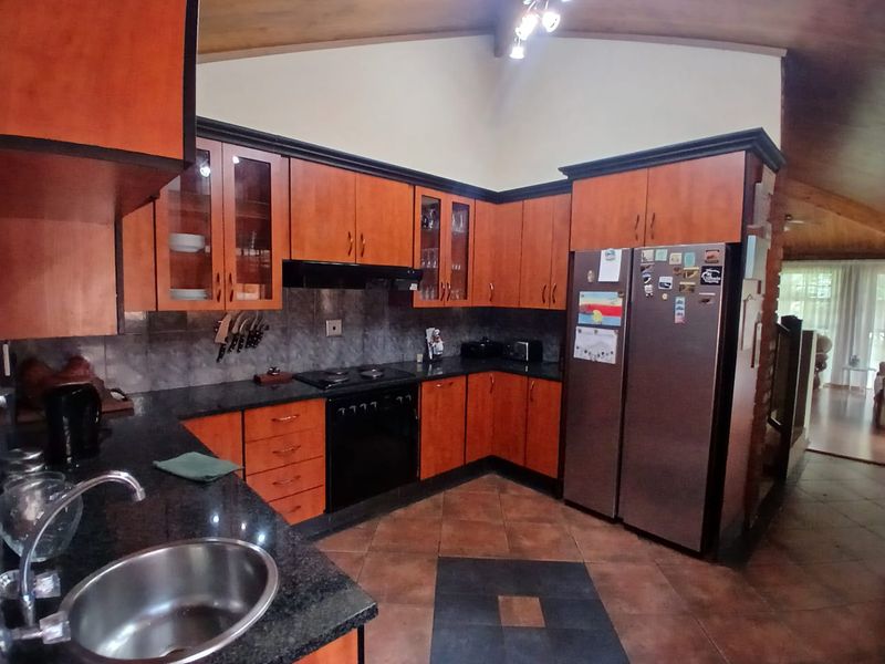 5 Bedroom House for Rent in Gerhardsville - Photo 9