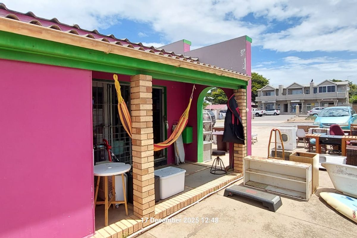 Commercial Property for Sale in Jeffreys Bay - Photo 3