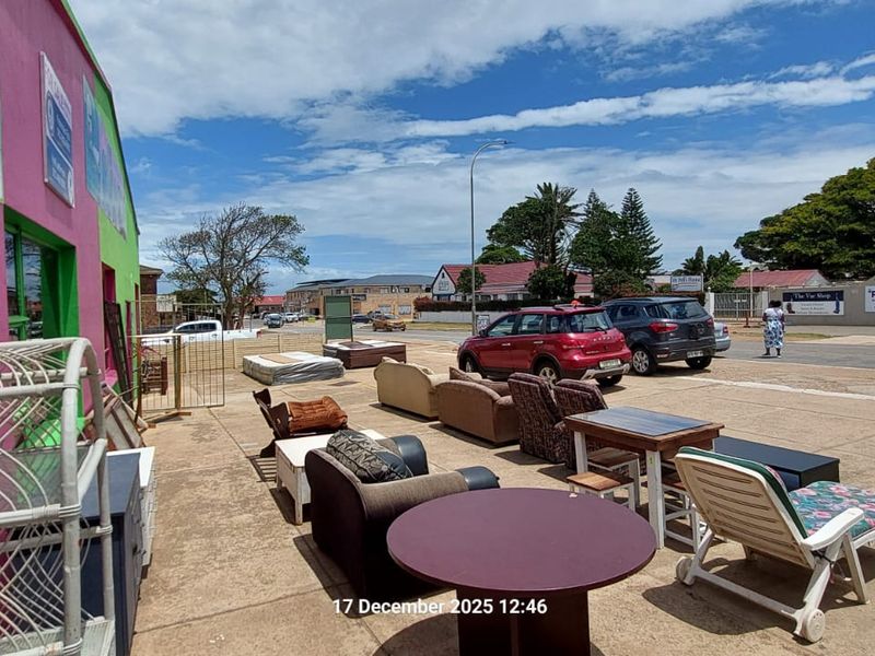 Commercial Property for Sale in Jeffreys Bay - Photo 2
