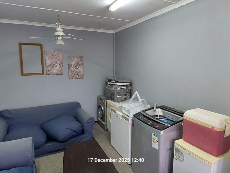 Commercial Property for Sale in Jeffreys Bay - Photo 7