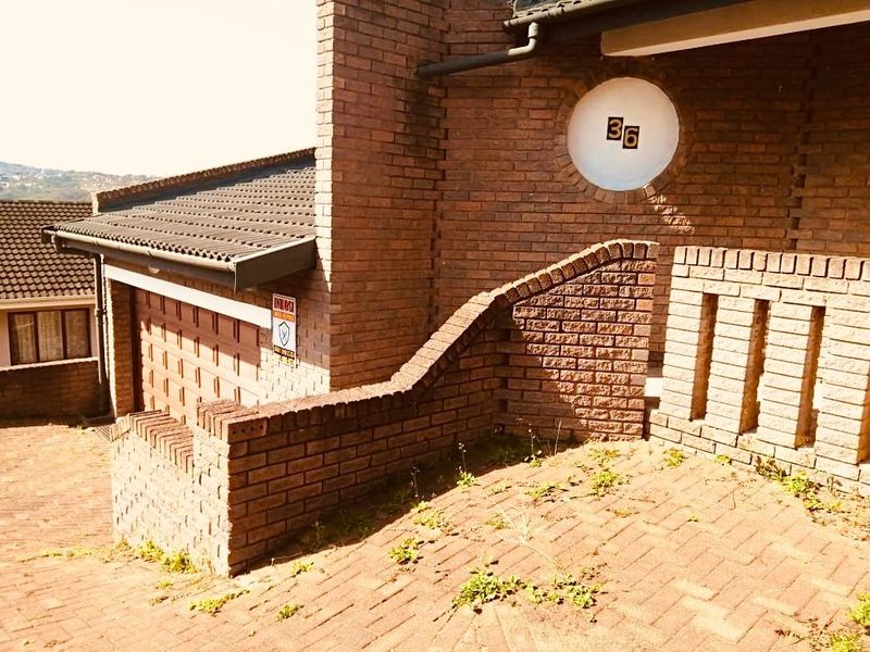 Spacious 6-Bedroom Home with Multiple Living Areas, Ample Parking and Income Potential in Reservoir Hills - Photo 2