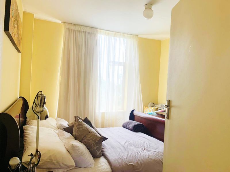 Affordable and Cozy 2-Bedroom Apartment with Investment Potential in Prime Essenwood - Photo 5