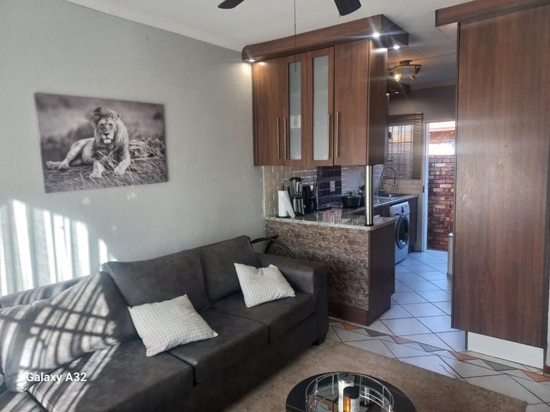 Lovely 2 bedroom Simplex in Terenure - Photo 6