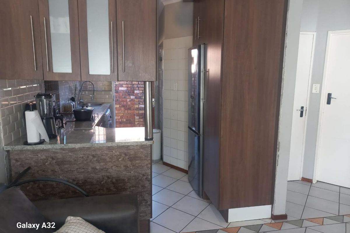 Lovely 2 bedroom Simplex in Terenure - Photo 5