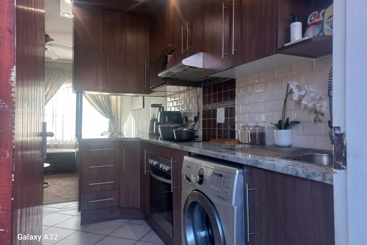 Lovely 2 bedroom Simplex in Terenure - Photo 2