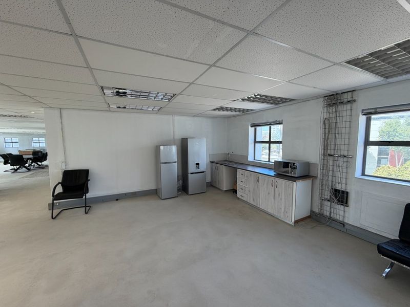 Where Business Meets Lifestyle - Photo 10