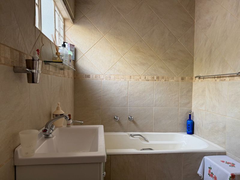 3 Bedroom Townhouse Flamwood - Photo 10