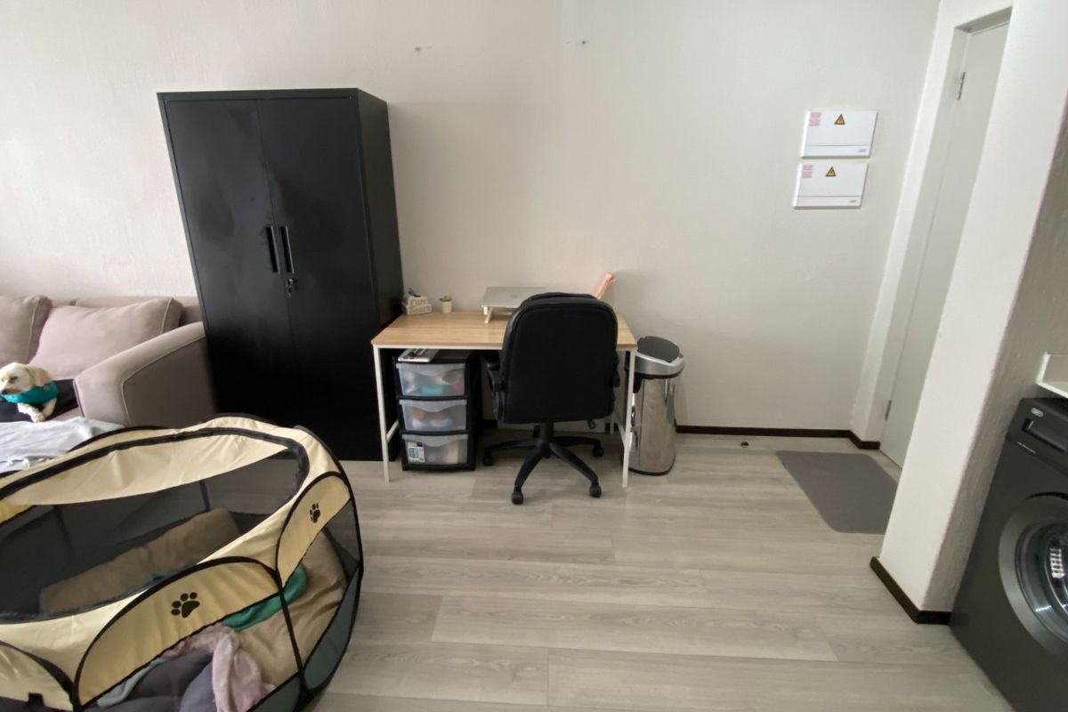 2 Bedroom 2 Bathroom Apartment for Sale in Broadacres - Photo 5