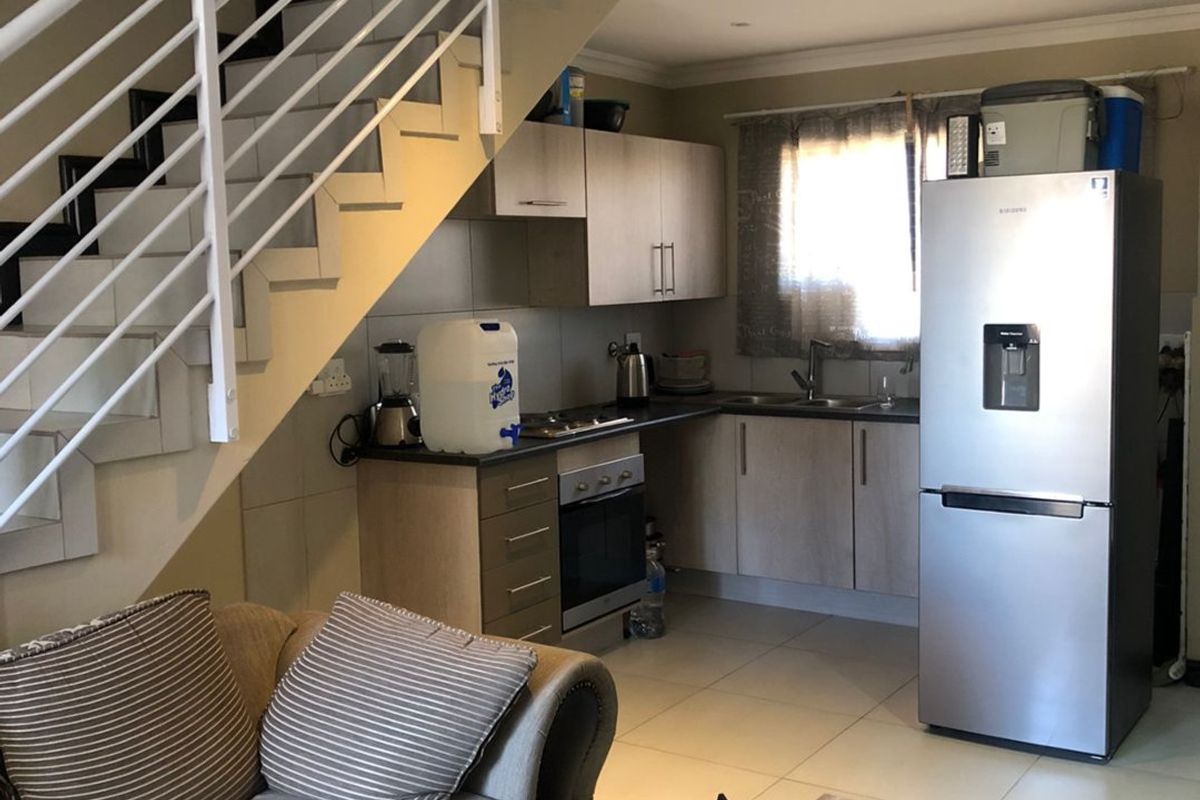 two bedroom eagle heights unit for rent - Photo 5