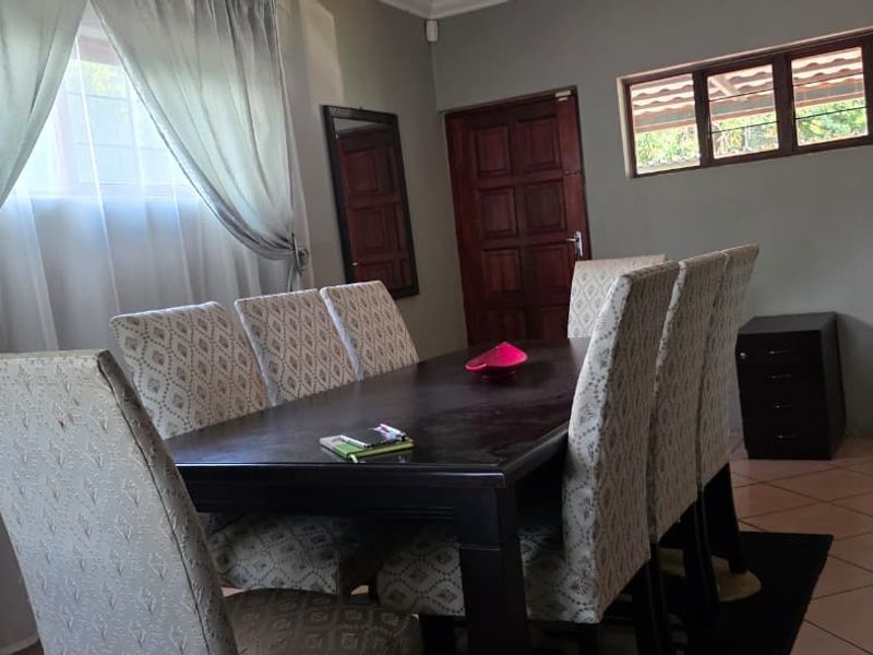 3 Bedroom 2 Bathroom Standalone House for Sale - Photo 7