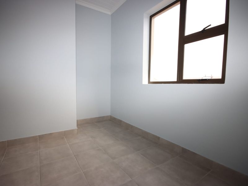 Amalinda Downs, Amalinda, East London. the place to raise your children in a secure estate - Photo 3