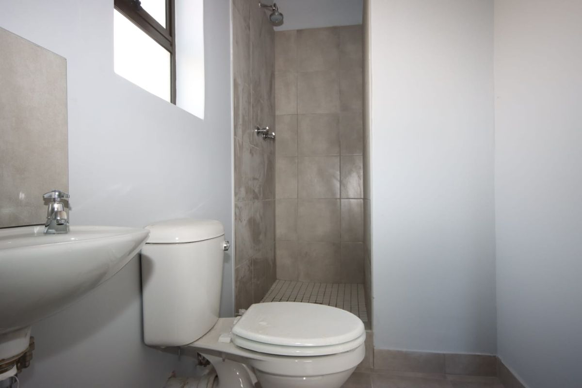 Amalinda Downs, Amalinda, East London. the place to raise your children in a secure estate - Photo 5