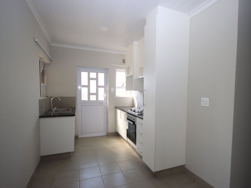 Welcome to Gonubi,e where your new home awaits you. - Photo 5