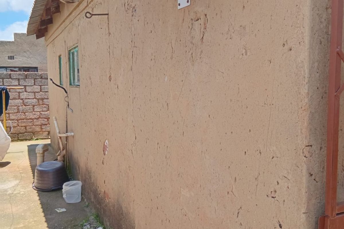 Stunning 2 bedroom House for sale in Tshepisong, Soweto - Photo 4