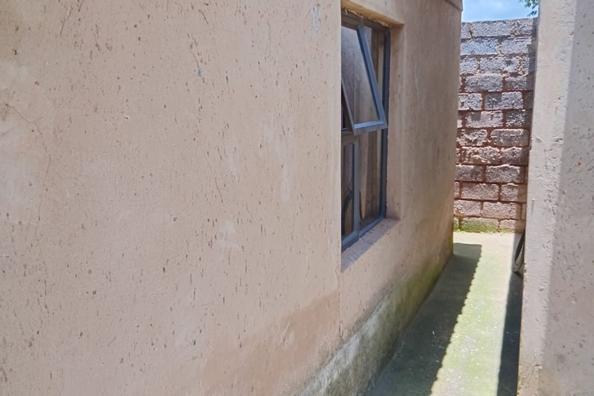 Stunning 2 bedroom House for sale in Tshepisong, Soweto - Photo 5