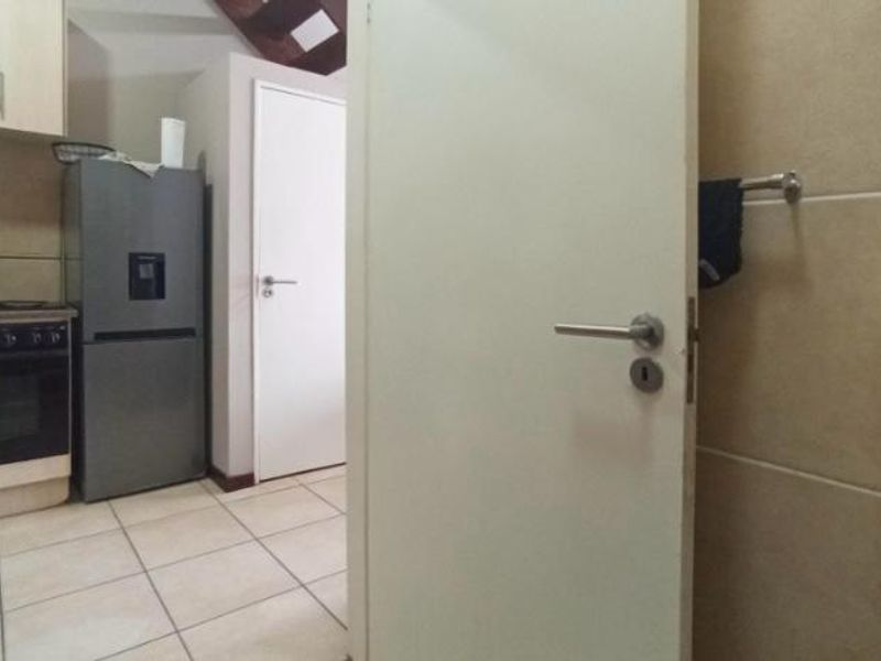 Book a viewing with me today! - Photo 7