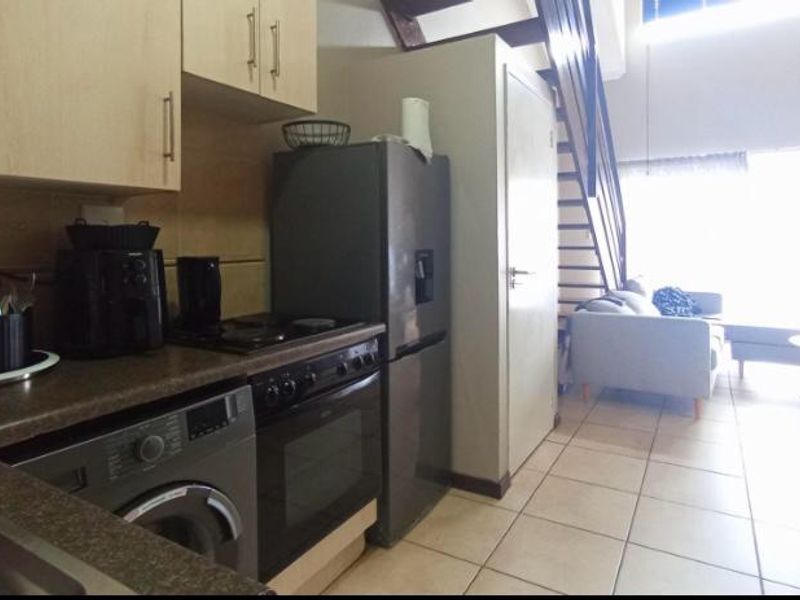 Book a viewing with me today! - Photo 8