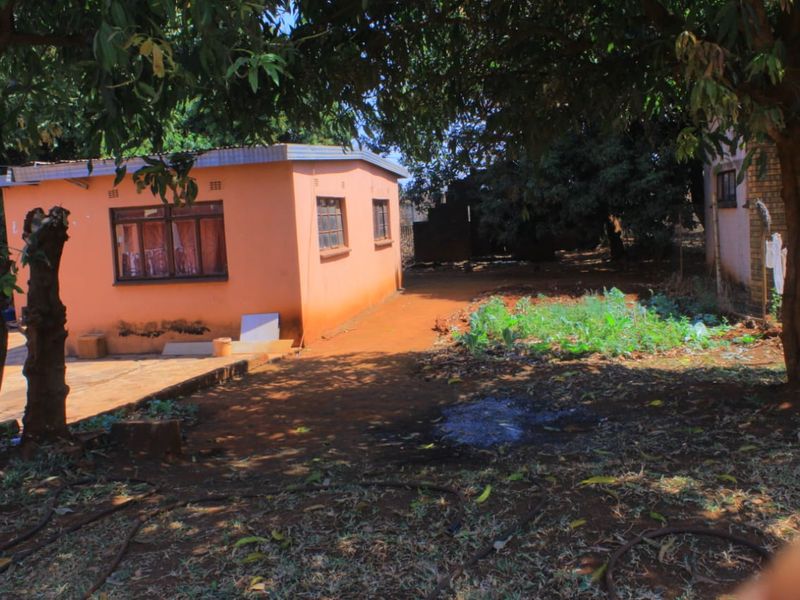 3 Bedroom House to Rent  in P west Thoyandou - Photo 5