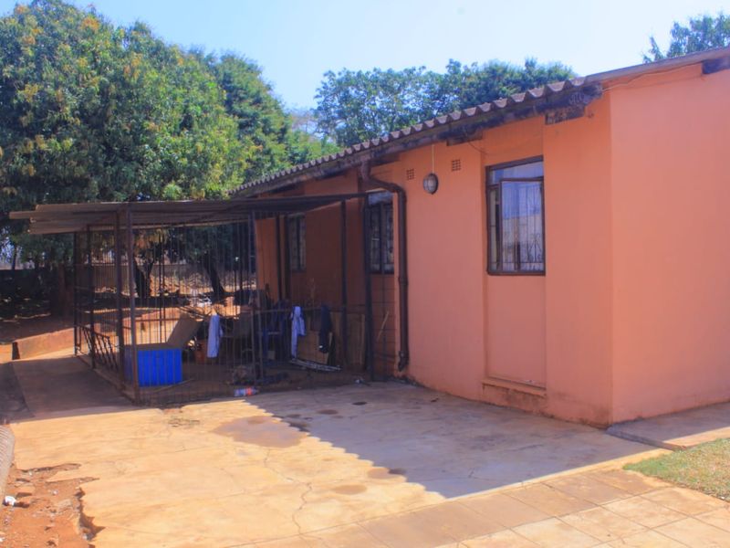 3 Bedroom House to Rent  in P west Thoyandou - Photo 10
