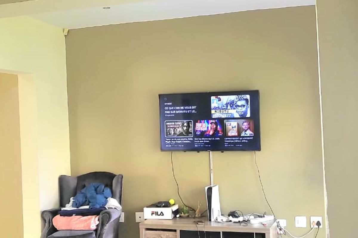 Spacious Double-Storey Family Home in Secure Complex - Photo 5