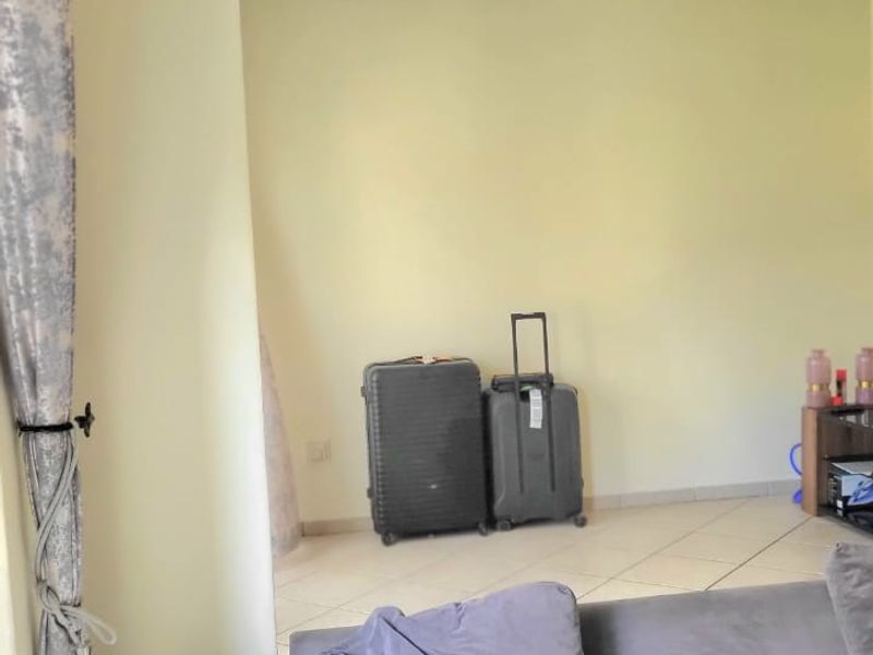 Spacious Double-Storey Family Home in Secure Complex - Photo 6