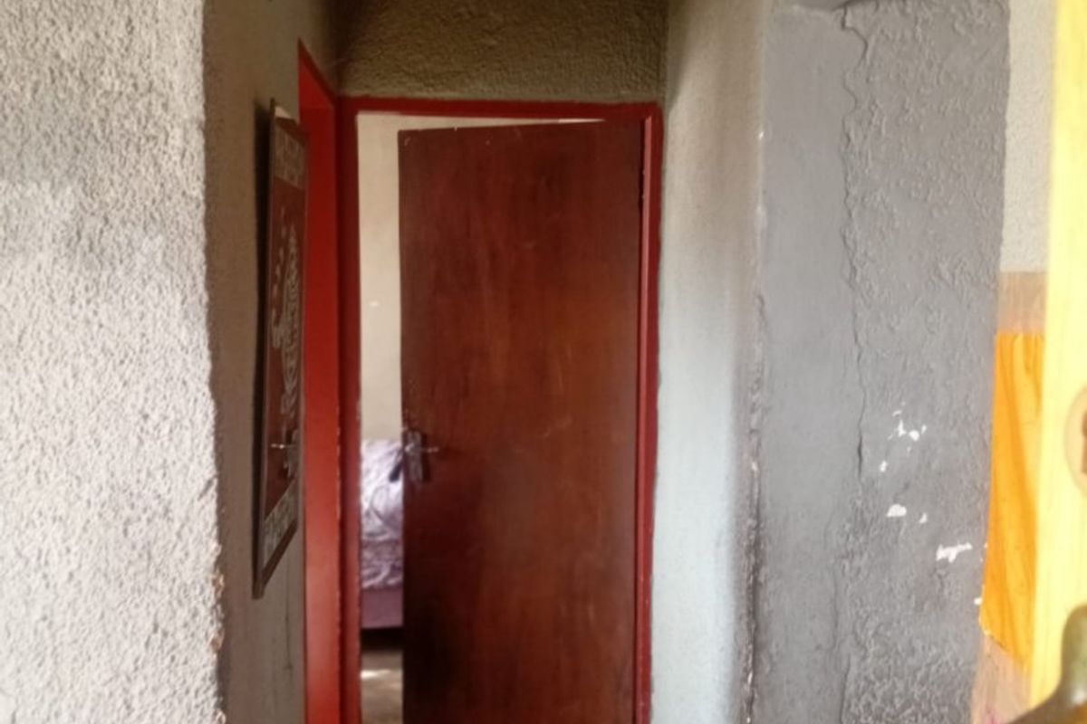 HOUSE FOR SALE IN TSAKANE ROCKVILLE  - Photo 5