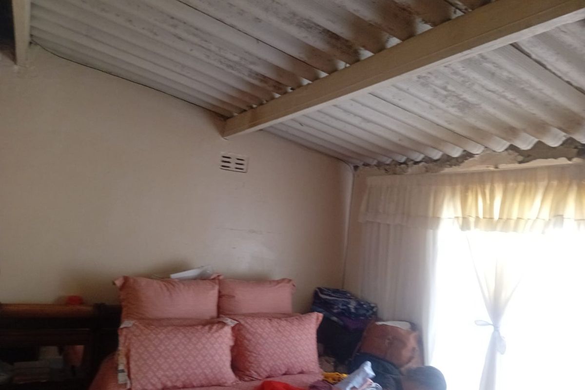 HOUSE FOR SALE IN TSAKANE ROCKVILLE  - Photo 3