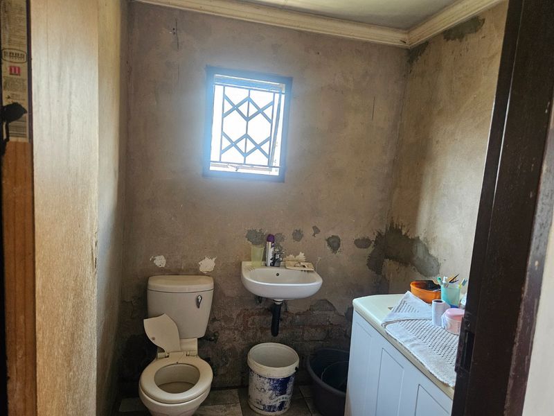 2 BEDROOM HOUSE FOR SALE - Photo 7