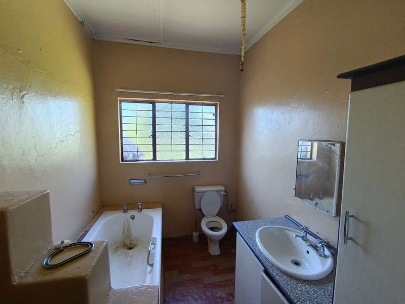 3 Bedroom house with two bathrooms to Rentbon Grassland Plots - Photo 10