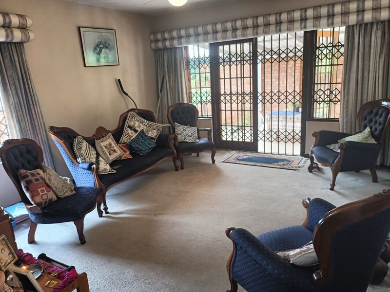 Neat townhouse in Hayfields for sale  - Photo 10