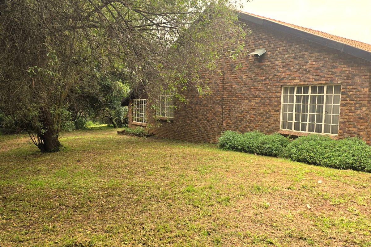 CALLING ON ENTERPRENUES, DEVELOPERS, BUSINESS OWNERS OR JUST A LOVING FAMILY! - Photo 5