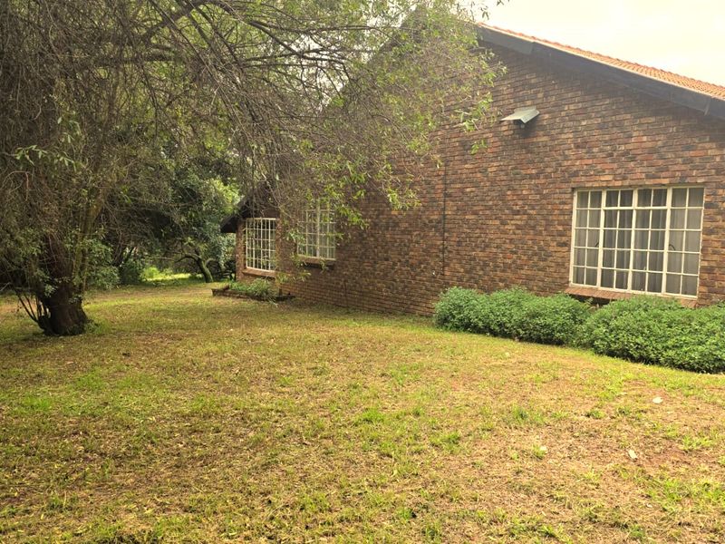 CALLING ON ENTERPRENUES, DEVELOPERS, BUSINESS OWNERS OR JUST A LOVING FAMILY! - Photo 5