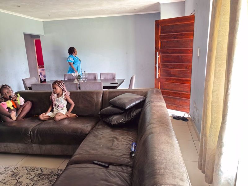 3 Bed House in Mzingazi for Sale - Photo 10