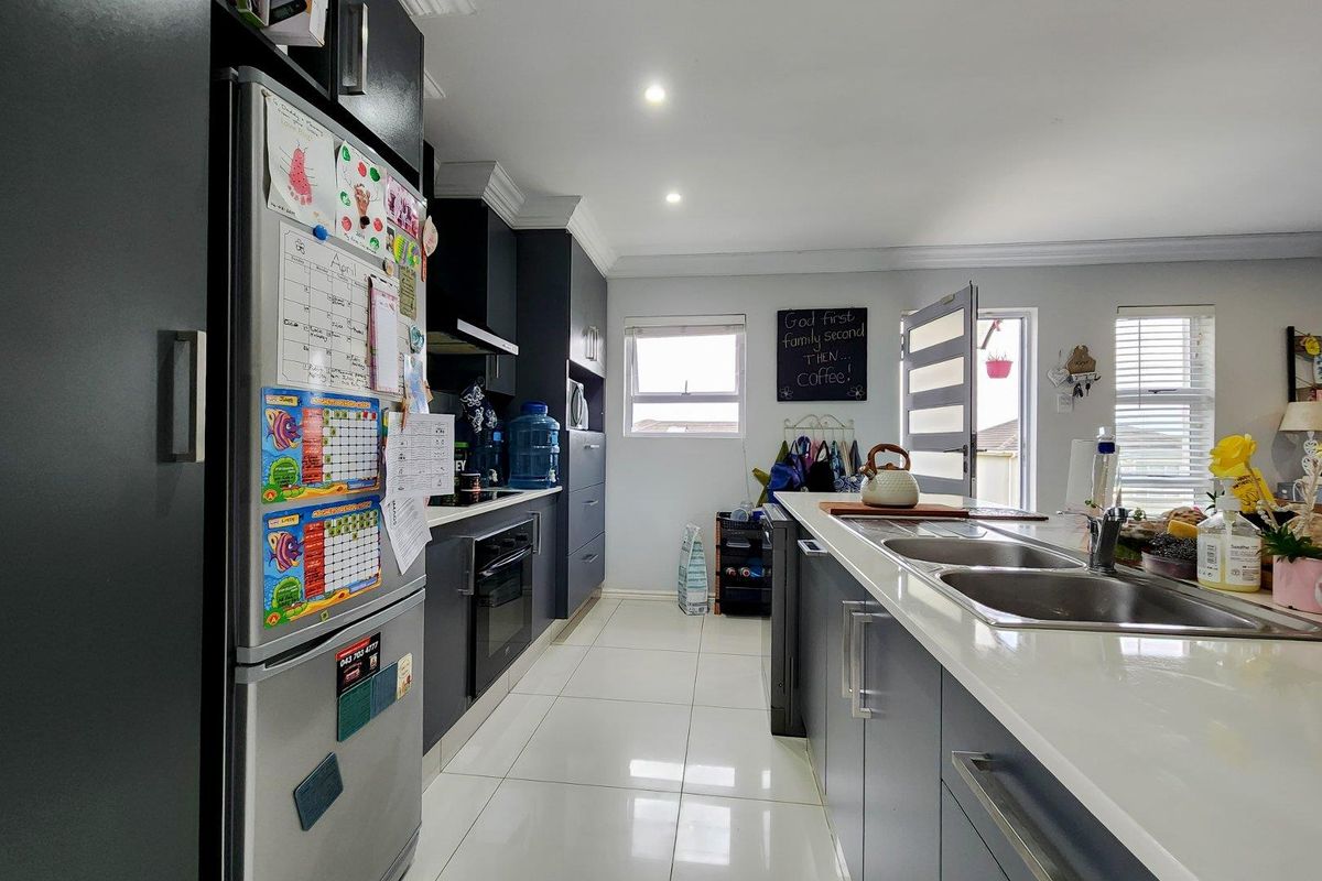 Gonubie – Ideal Opportunity for First-Time Buyers in a Secure, Access-Controlled Estate! - Photo 3