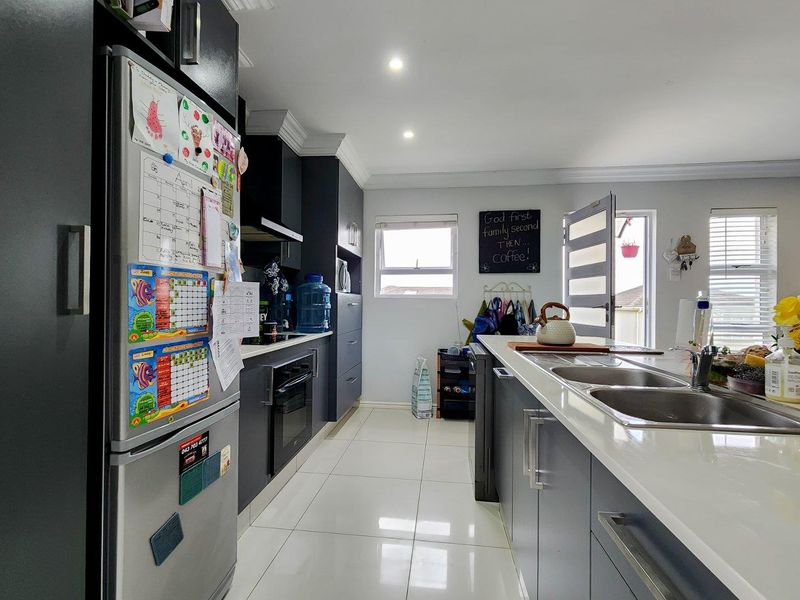 Gonubie – Ideal Opportunity for First-Time Buyers in a Secure, Access-Controlled Estate! - Photo 3