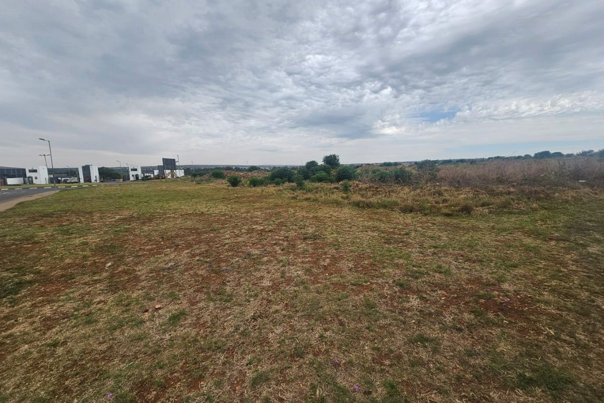 Vacant Land for Sale in West Hills Business Estate - Photo 4