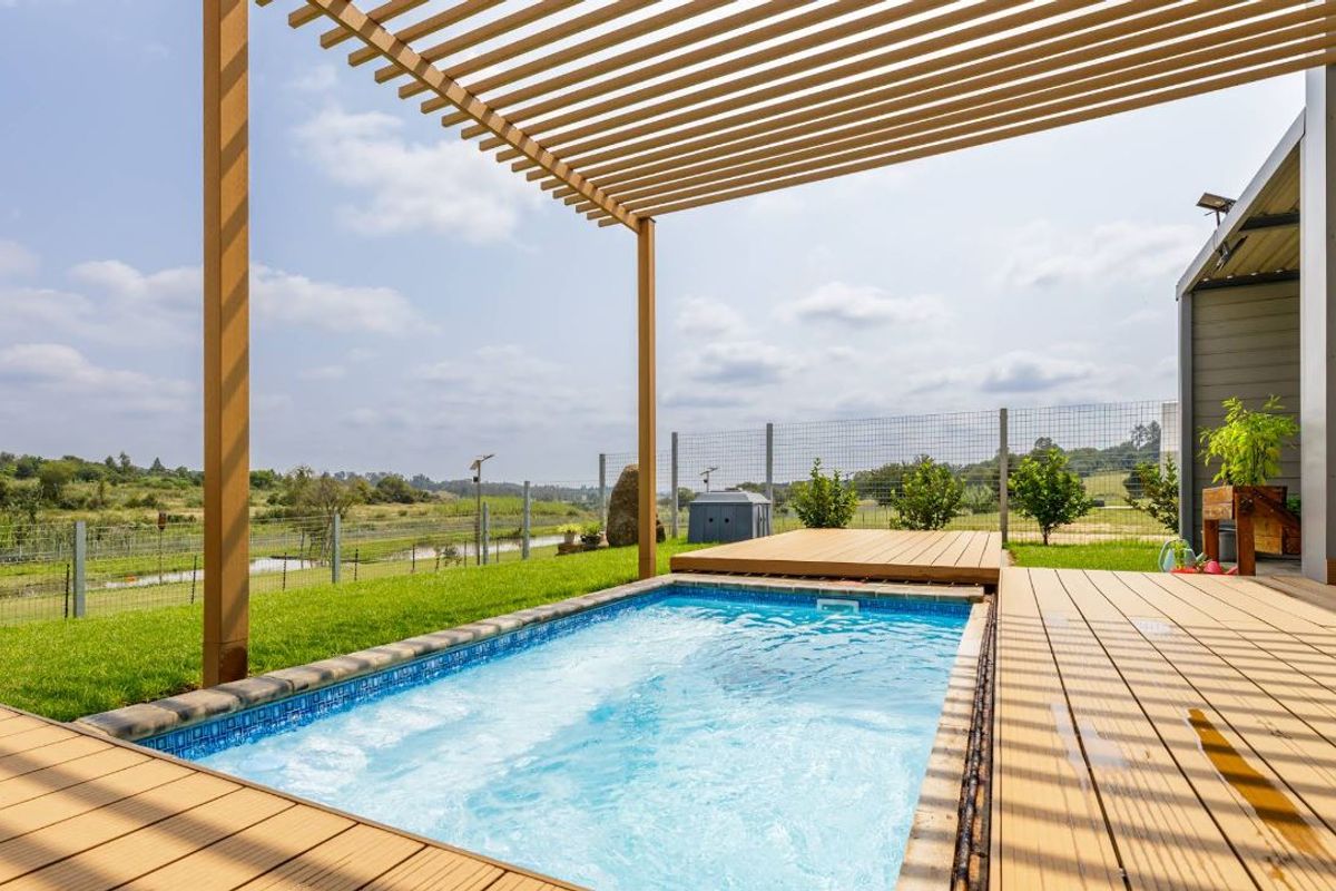 A Home That Speaks of Elegance and Prestige – 4 Bedrooms, 3 Bathrooms on a 430 sqm Stand, with all the extras your heart could dream of in an Eco Estate. - Photo 3