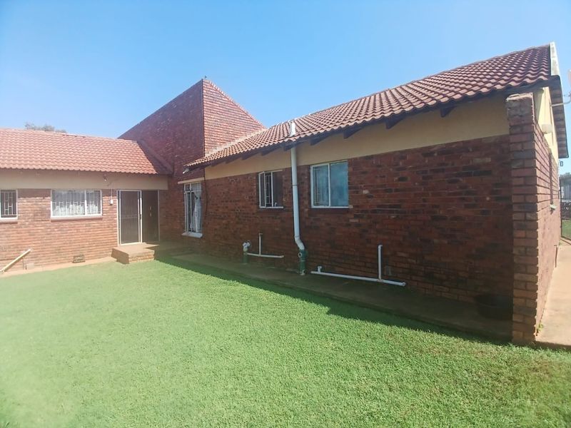 Incredible Value Family Home with Endless Potential in Vaal Park, Orkney - Photo 6