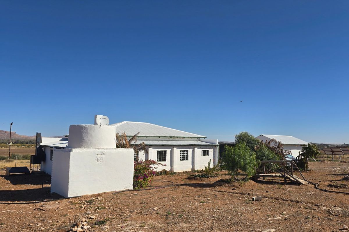 Smallholding for Sale Near Grootdrink – Peaceful Off-Grid Lifestyle Opportunity - Photo 3