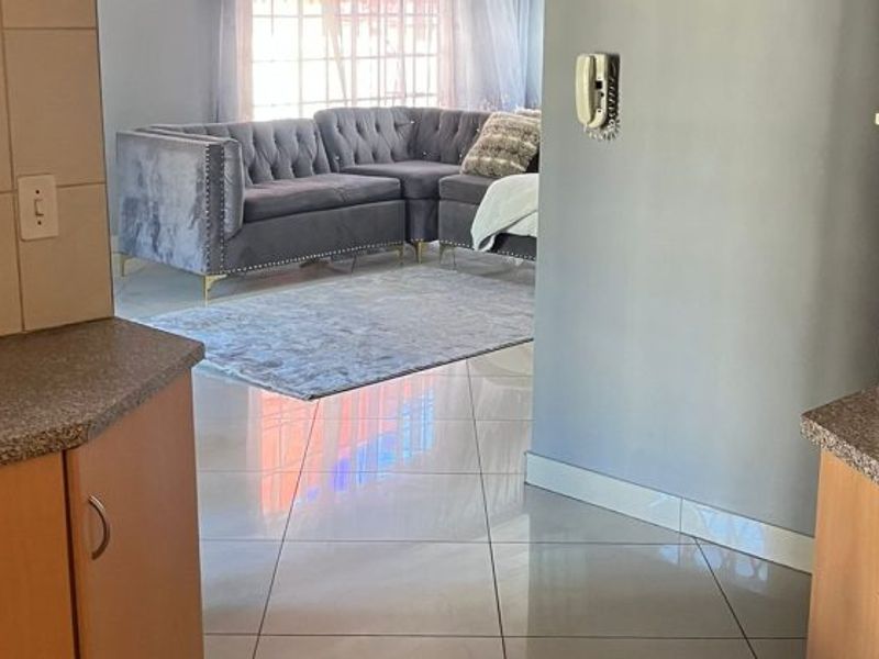 3 bedroom house  Amandasig Ext 23  - Photo 9