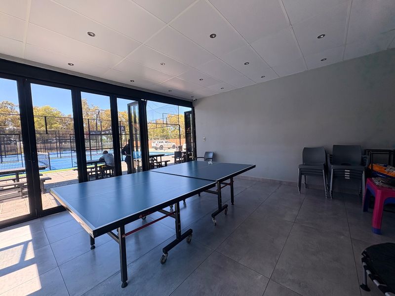 Spacious & Versatile Office / Studio Space to Let - Photo 3