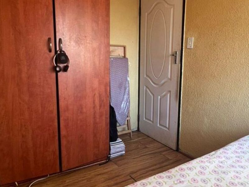 2 bedroom house Soshanguve-UU - Photo 10