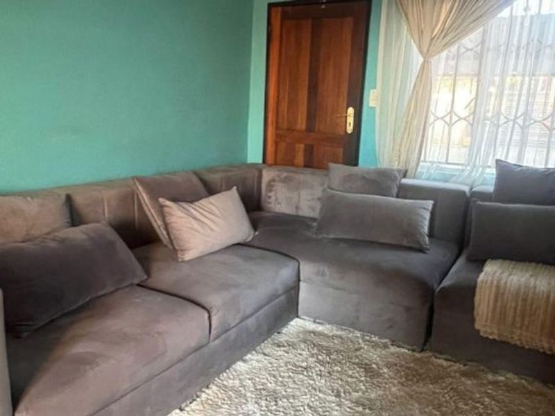 2 bedroom house Soshanguve-UU - Photo 8